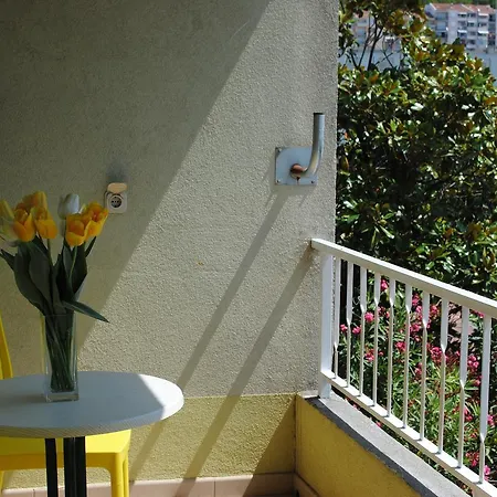 Appartement Optimist Two Bedroom 6+1 Makarska